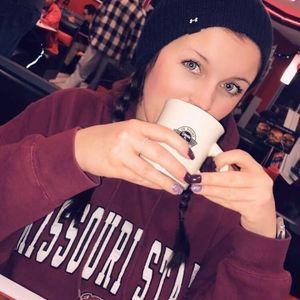 Meet your Posher, Donna